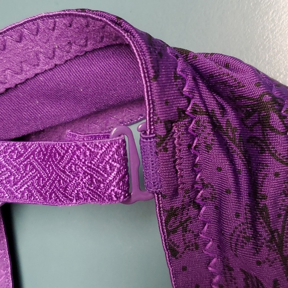 NWT- Gorgeous 42C Bra - Picture 6 of 8